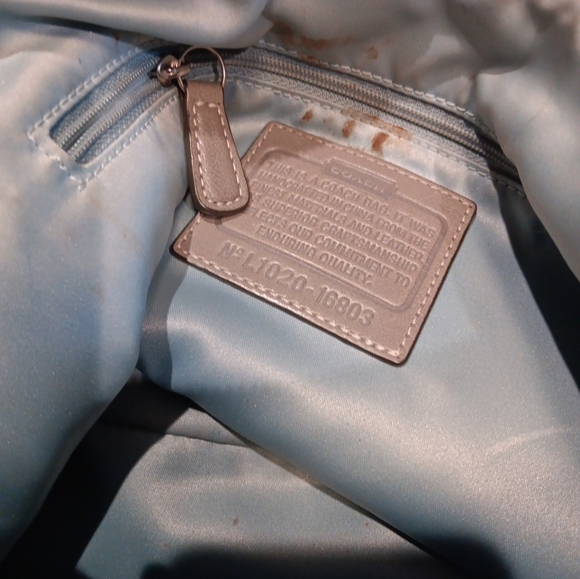 Coach Kristin White Gray Leather Snakeskin Detail Zipper Closure Shoulder Bag - Picture 8 of 9